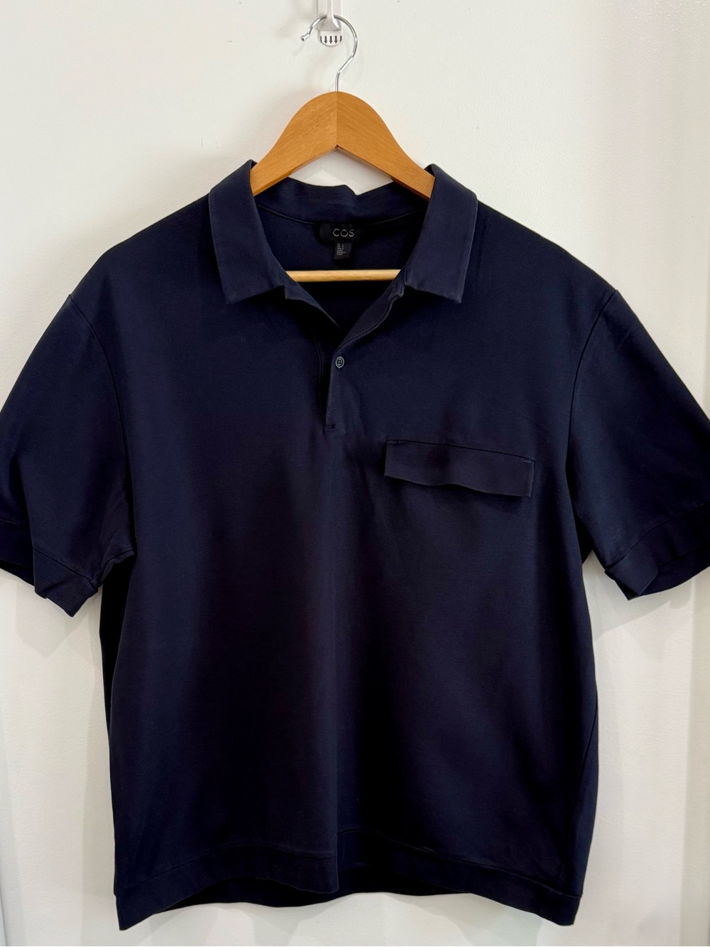 COS Navy Blue Polo Shirt Camp Collar Pocket Lightweight 100% Cotton Men’s Large